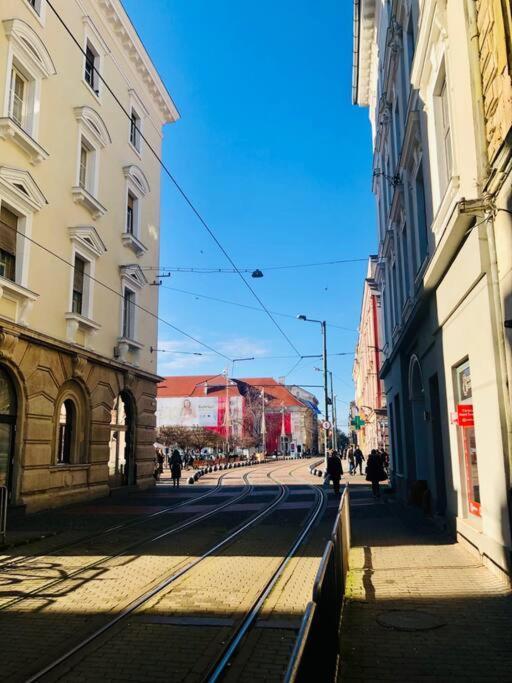 Joy City Stay Libertatii 9Mai 7 Temešvár Exteriér fotografie